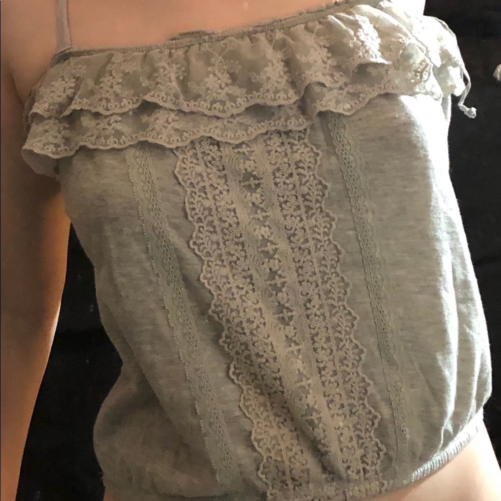 Grey tank top